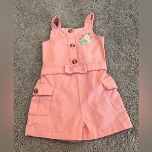 Little Lass Peachy Pink Overalls w Embroidered Flowers and A Bow

Size 2T